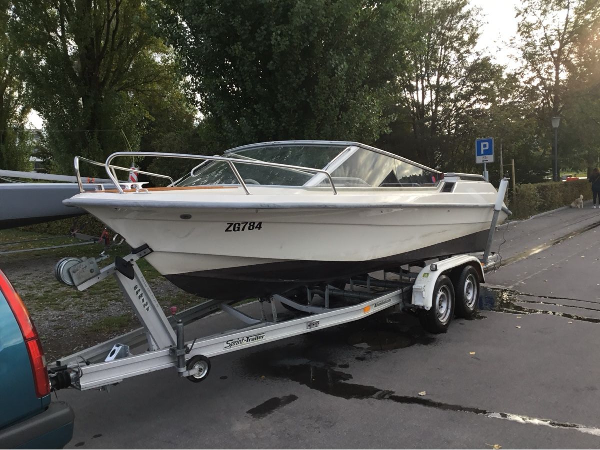 Volvo Barche: Draco 1900 SunTop Motorboot mit Trailer. – Usato da Urdorf venduto da Freitagr
