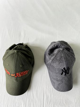 2New Era Caps one size