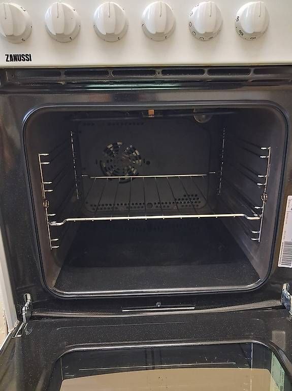 Zanussi Herde: Cuisinière ZANUSSI ZCE661W – Gebraucht aus Grandson von m-vendtout 4