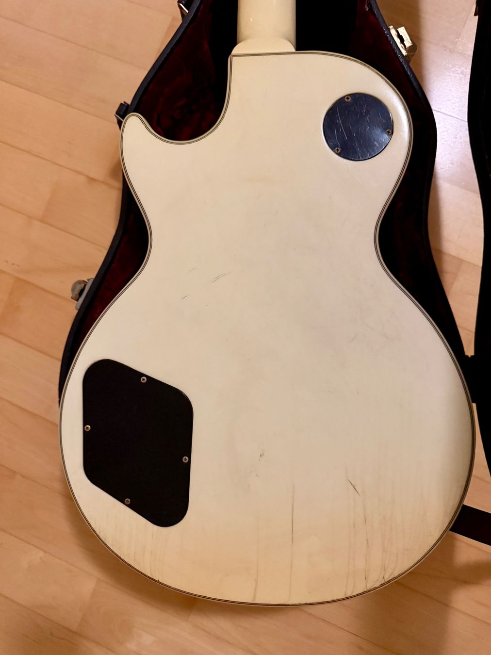 Gibson Musikinstrumente: Gibson Les Paul Custom Alpine White 2007 – Gebraucht aus Baar von hes_x2md 3