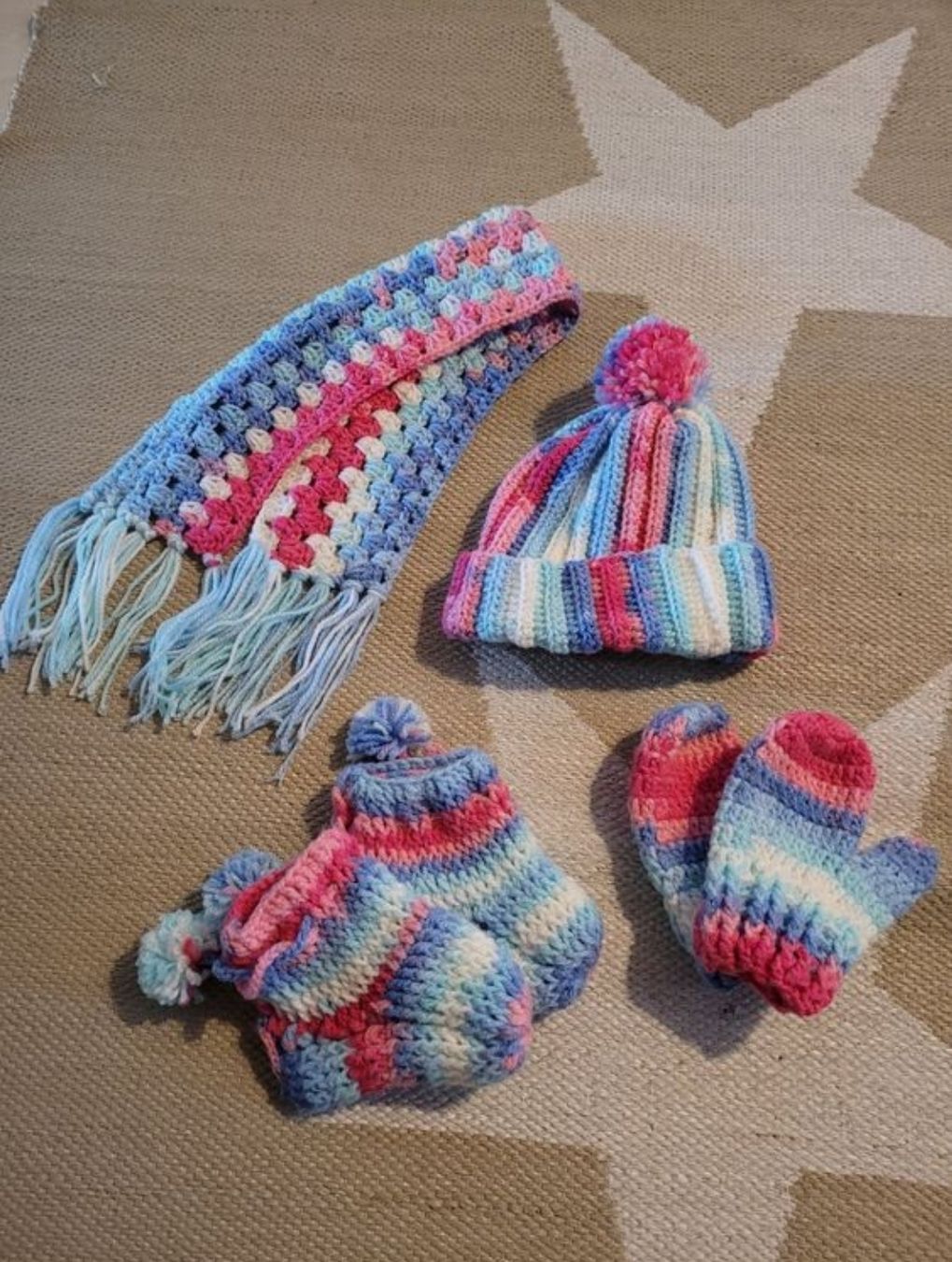 Ensembles coordonnés: Winterset handmade – D'occasion à Inwil par Flower2325