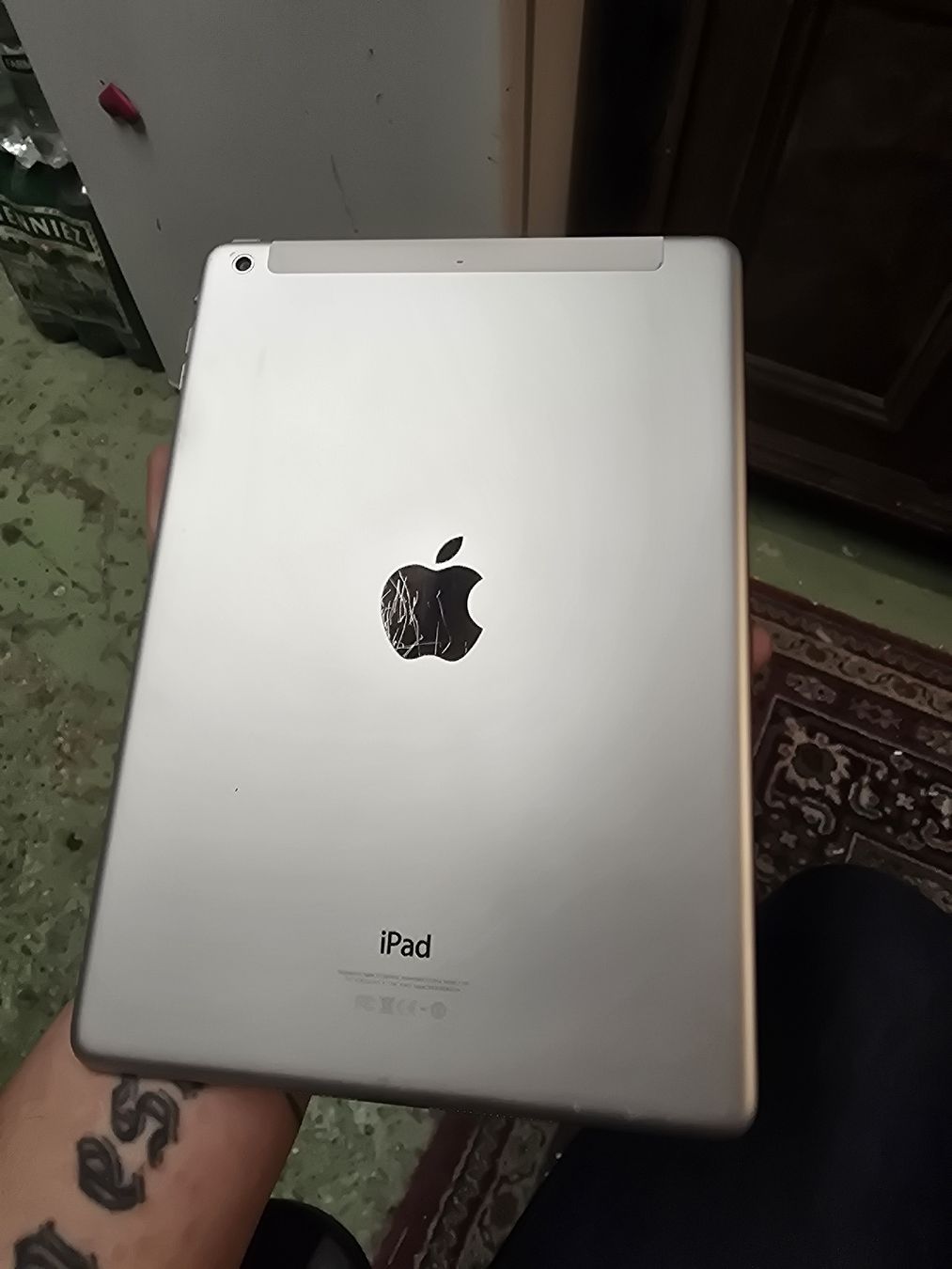 Apple Tablet PC: iPad Air, Model A1475 (L1) – Gebraucht aus Rorschach von TimelessTrading 1