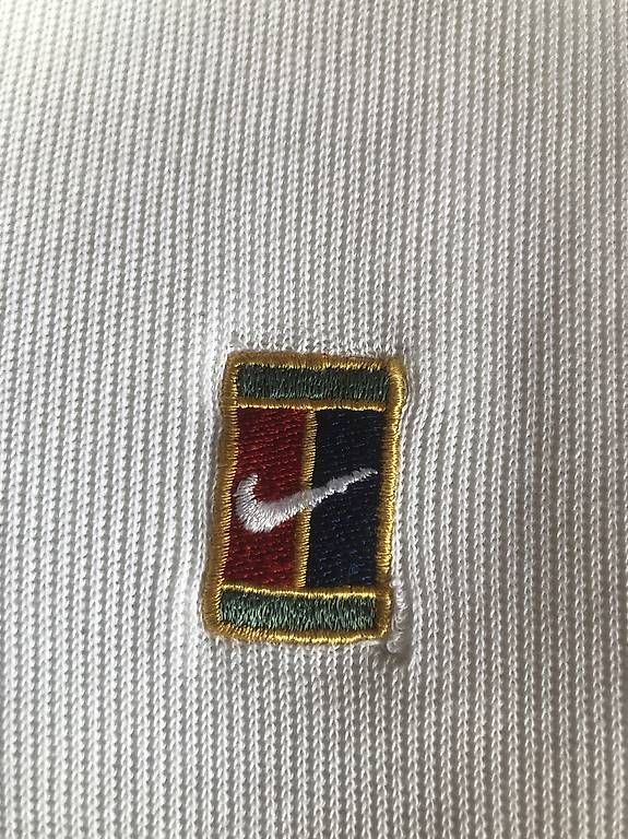 Magliette Polo: Vintage Nike Polo – Usato da Wegenstetten venduto da secondhand.jpg 2