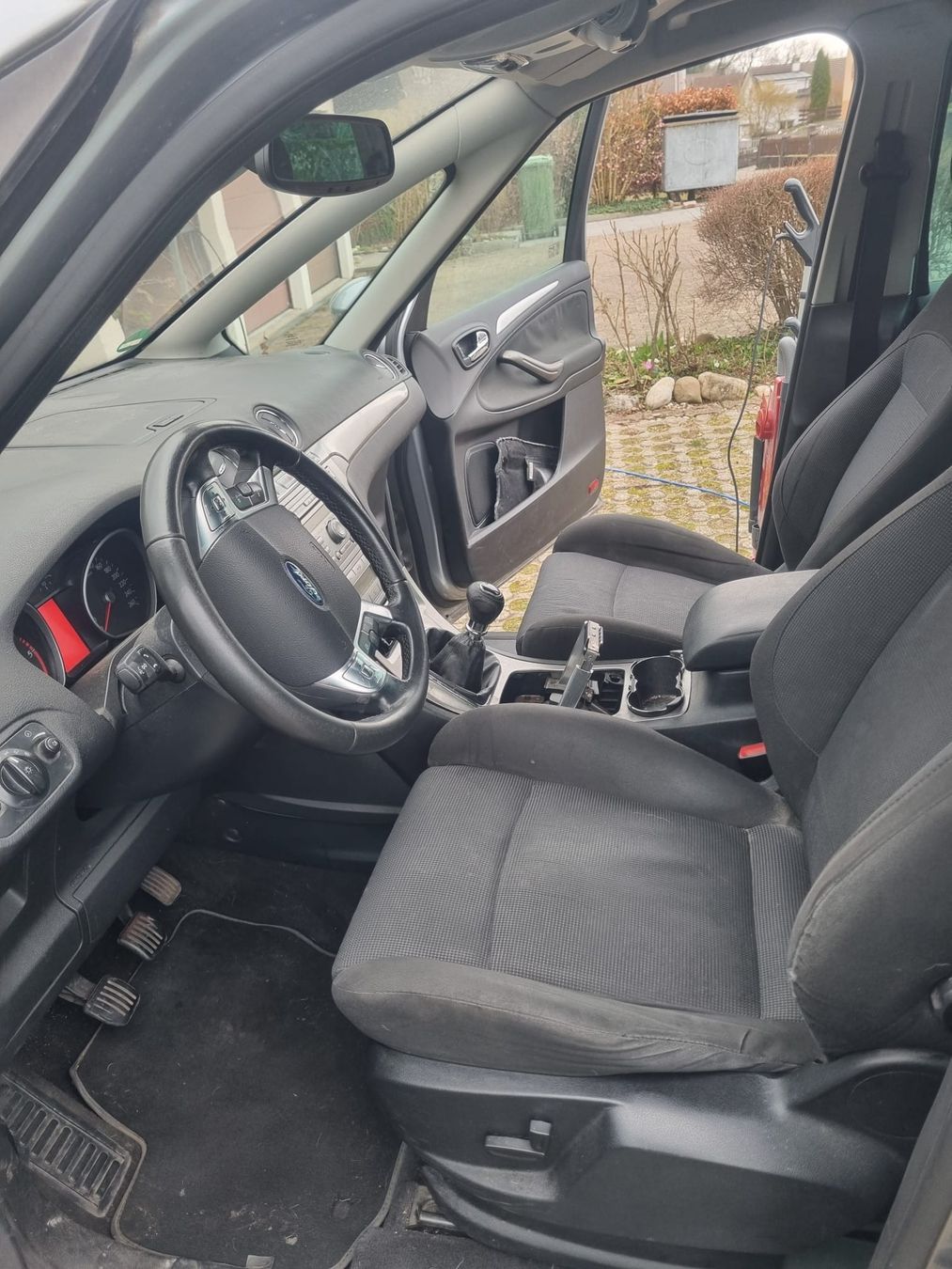 Ford Automobili: Ford S-Max Defekt & Abgemeldet – Difettoso da Flumenthal venduto da jul_ch2g 3