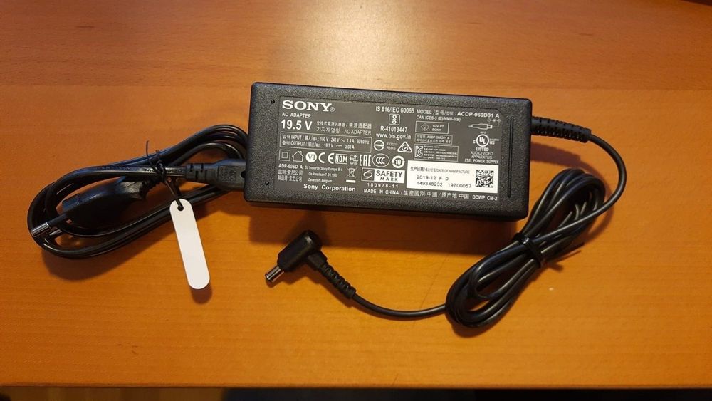 Sony ACDP-060d01 (Neu (gemäss Beschreibung)) in Zürich für CHF 10 – mit ...