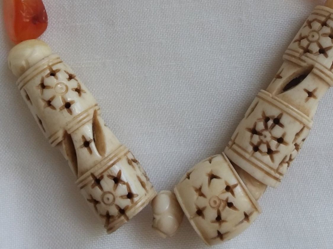 Catenine: Vintage Handgeschnitzte Kette Collier Afrika – Usato da Zürich venduto da helsan 4
