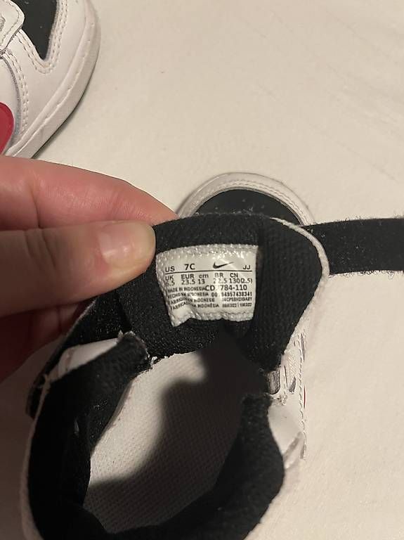 Nike Scarpe da uomo: Nike sneakers 23.5 – Nuovo (secondo la descrizione) da Bern venduto da Mikimik23 4