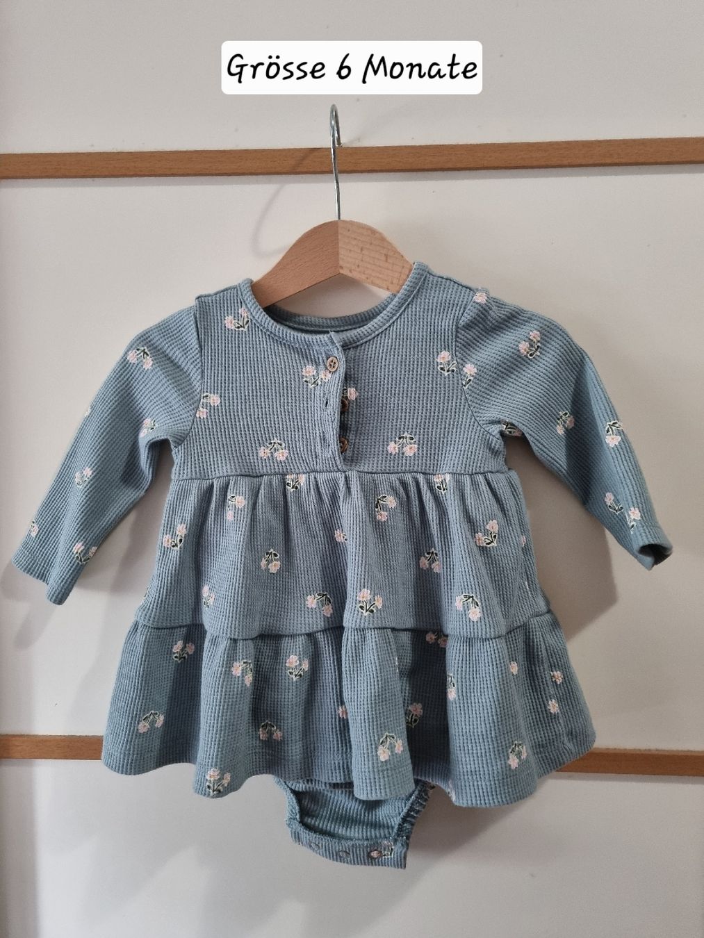 Lotti & Set di vestiti:  Babykleider Set Grösse 56-68 – Nuovo (secondo la descrizione) da Basel venduto da and_m5k5