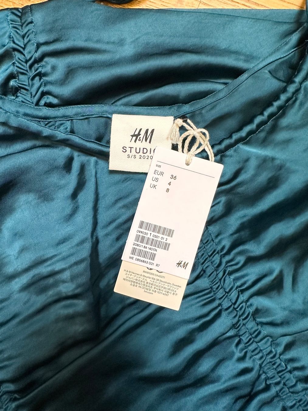 H&M Vestiti: NEW H&M Studio Collection Emerald Dress Size S – Nuovo e nell'imballaggio originale da Oberägeri venduto da abo_27mv 3
