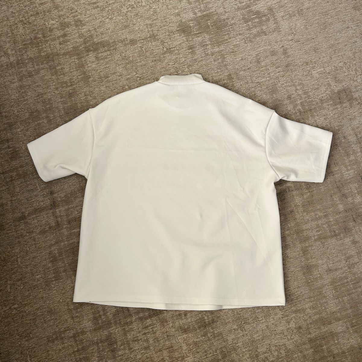 T-shirt: T-shirt blanc oversize, Taille S – Nuovo (secondo la descrizione) da St-George venduto da elena27 1