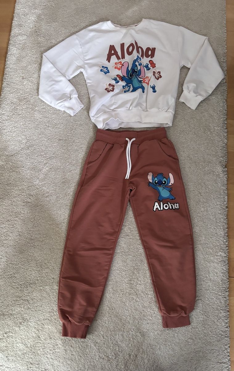 Ensembles coordonnés: Lilo&Stitch Set Trainer Hose Pullover 134/140 – Neuf (Voir description) à Winterthur par Bilure