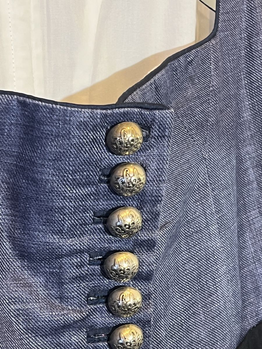 Costumi: Dirndl, Schaber, Blau Gr. 42 – Nuovo (secondo la descrizione) da Grindelwald venduto da wand_24 1