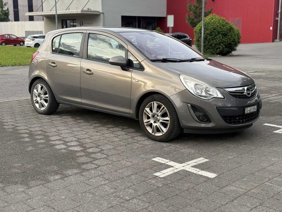 Opel Automobili: Opel Corsa D 14 eco – Usato da Buchs SG venduto da JohnsonRay 1