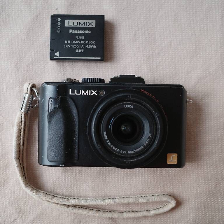 Fotocamera: Panasonic Lumix LX5 Black – Usato da Genève venduto da fotos.grafo