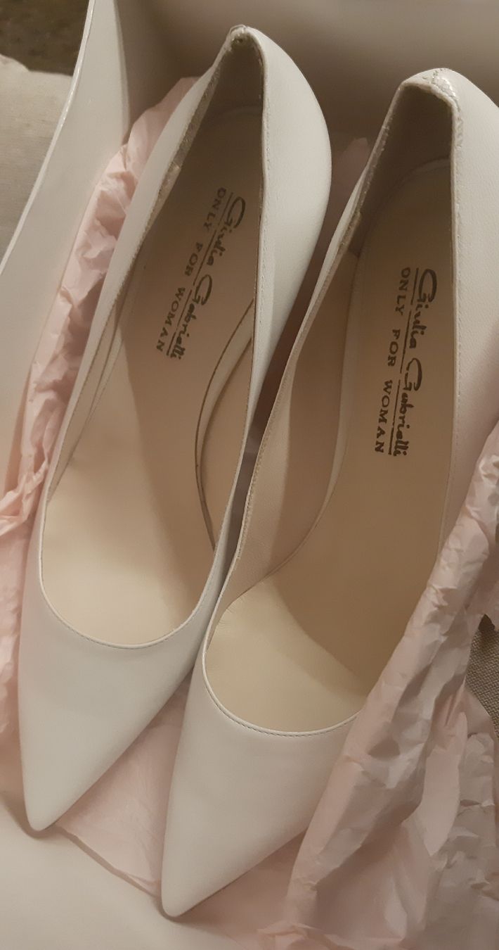 Scarpe da donna: LEDER Kitten-Heels Gr.39 – Nuovo e nell'imballaggio originale da Zürich venduto da Venecia25 1