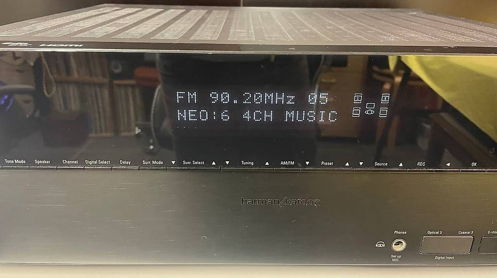Ricevitori: Harman Kardon AVR155 Audio/Video Receiver – Usato da Höri venduto da Gringolia