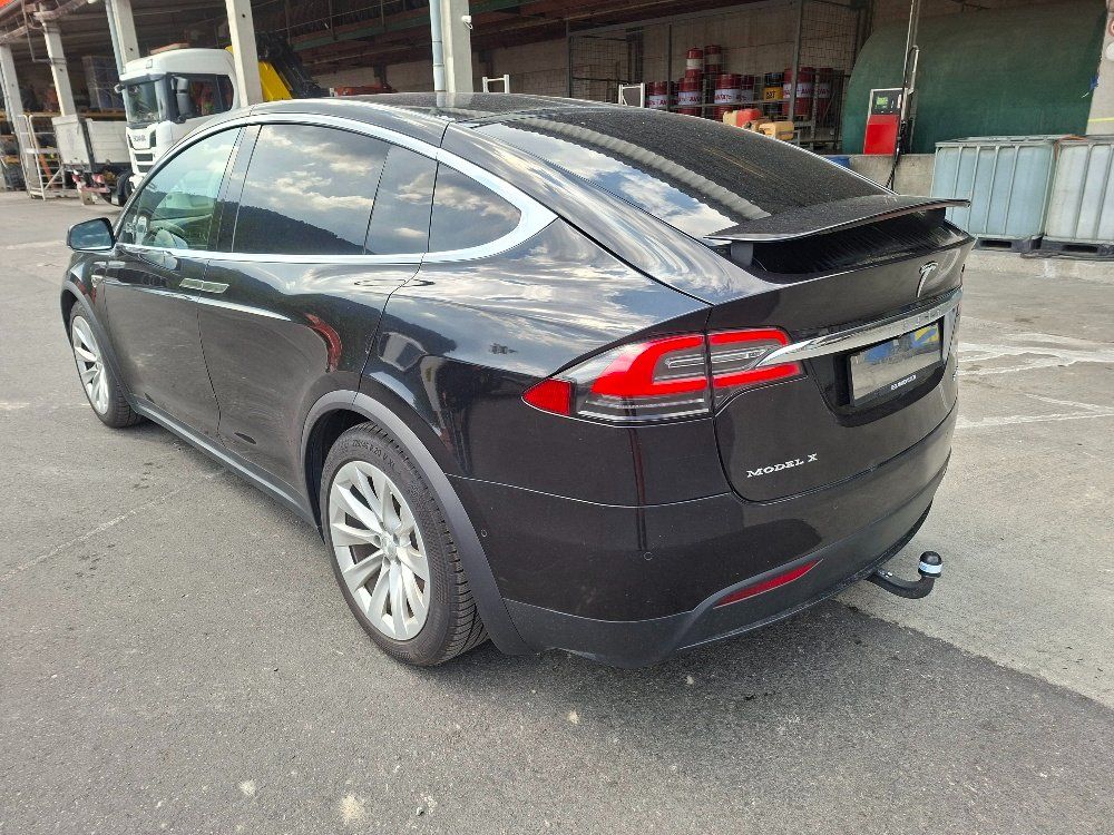 Tesla Automobili: Tesla Model X Performance P100D AWD schwarz mit AHK – Usato da Malters venduto da kadett1978 3