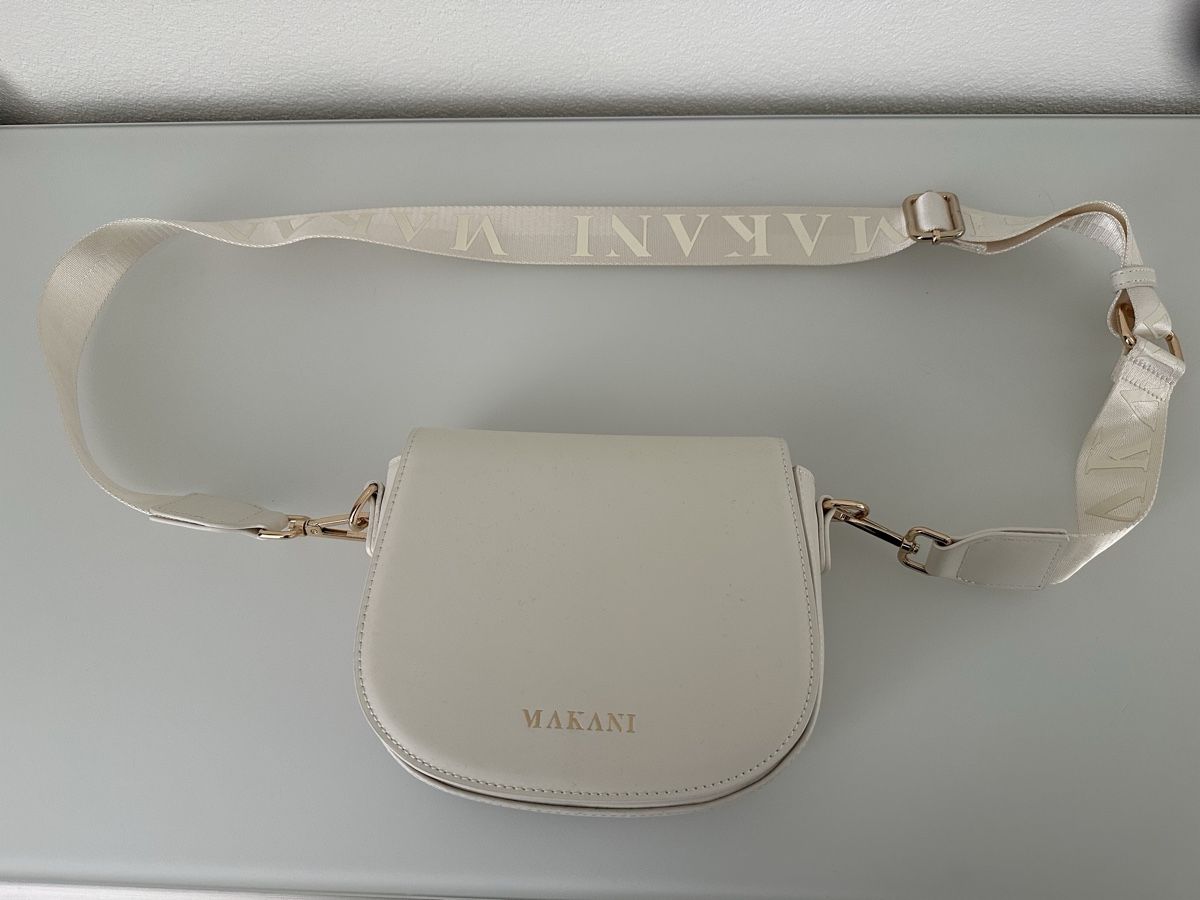 Borse da donna: Makani Halfmoon Bag Creme – Usato da Steinhausen venduto da Baeri424