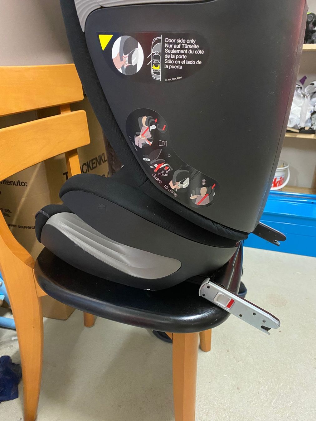 Cybex Seggiolini per auto: Cybex Solution X-Fix Kindersitz, Top Zustand, Schwarz! – Usato da Küssnacht venduto da Flowerlady 4