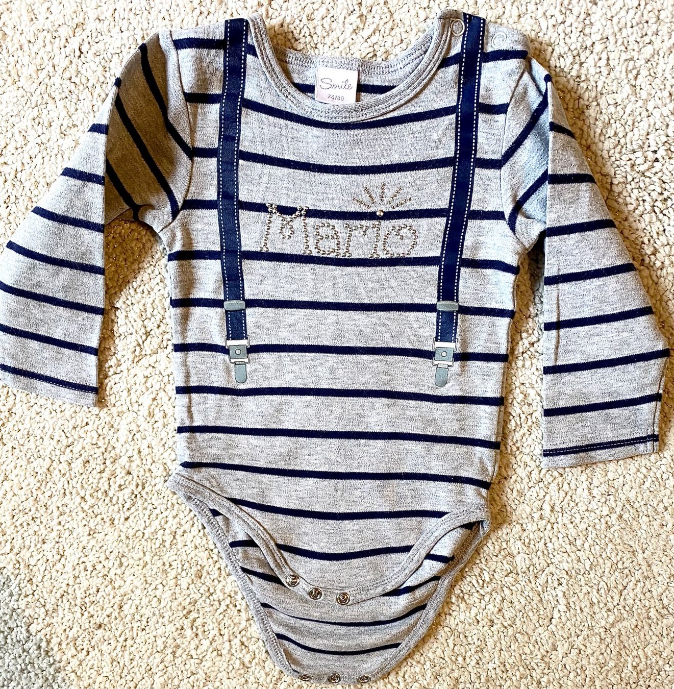Camicie, T-shirt & Polo: Body mit Namen Mario Gr. 74/80 – Usato da Uster venduto da ros_pym8