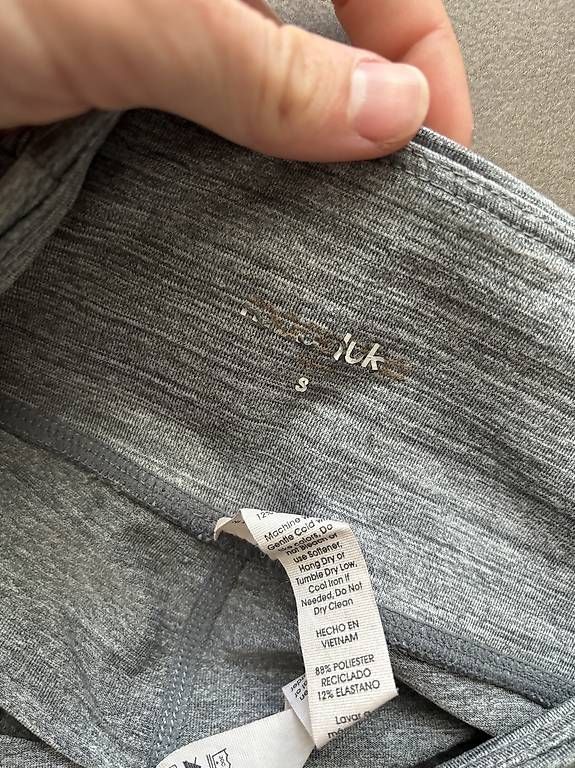 Pantalons: Pantalon yoga manduka – D'occasion à Ravoire par Junee718 3