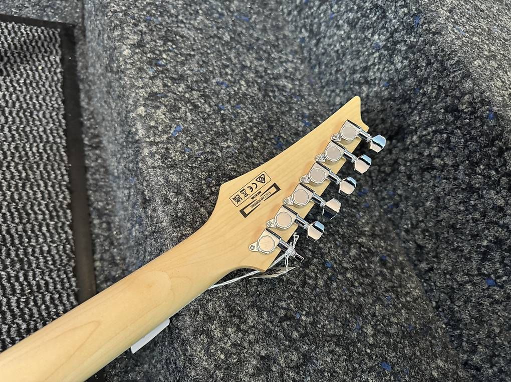 Instruments de musique: Guitar Ibanez GIO 6 strings tremolo – D'occasion à Morges par GvnMusic 3