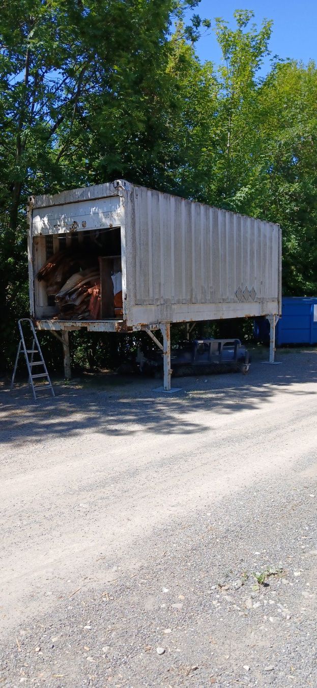 Contenitori edile: Pont mobile (container) de 1998, bon état. – Usato da Blonay venduto da Brikabrak 1