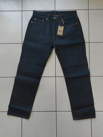 Levi's Jeans 505 W33 L30 dunkelblau neu mit Etikett