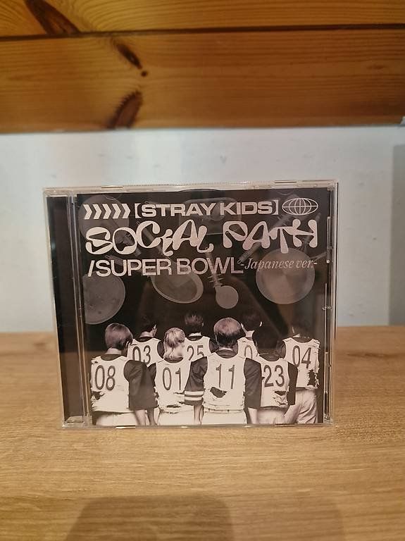 CDs: Stray Kids - Social Path – Gebraucht aus Schlatt TG von severine99