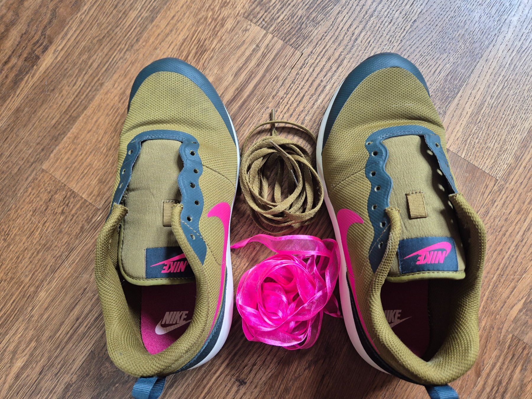 Nike Scarpe da donna: Nike sneakers size 38 – Usato da Zürich venduto da monadiederich 3