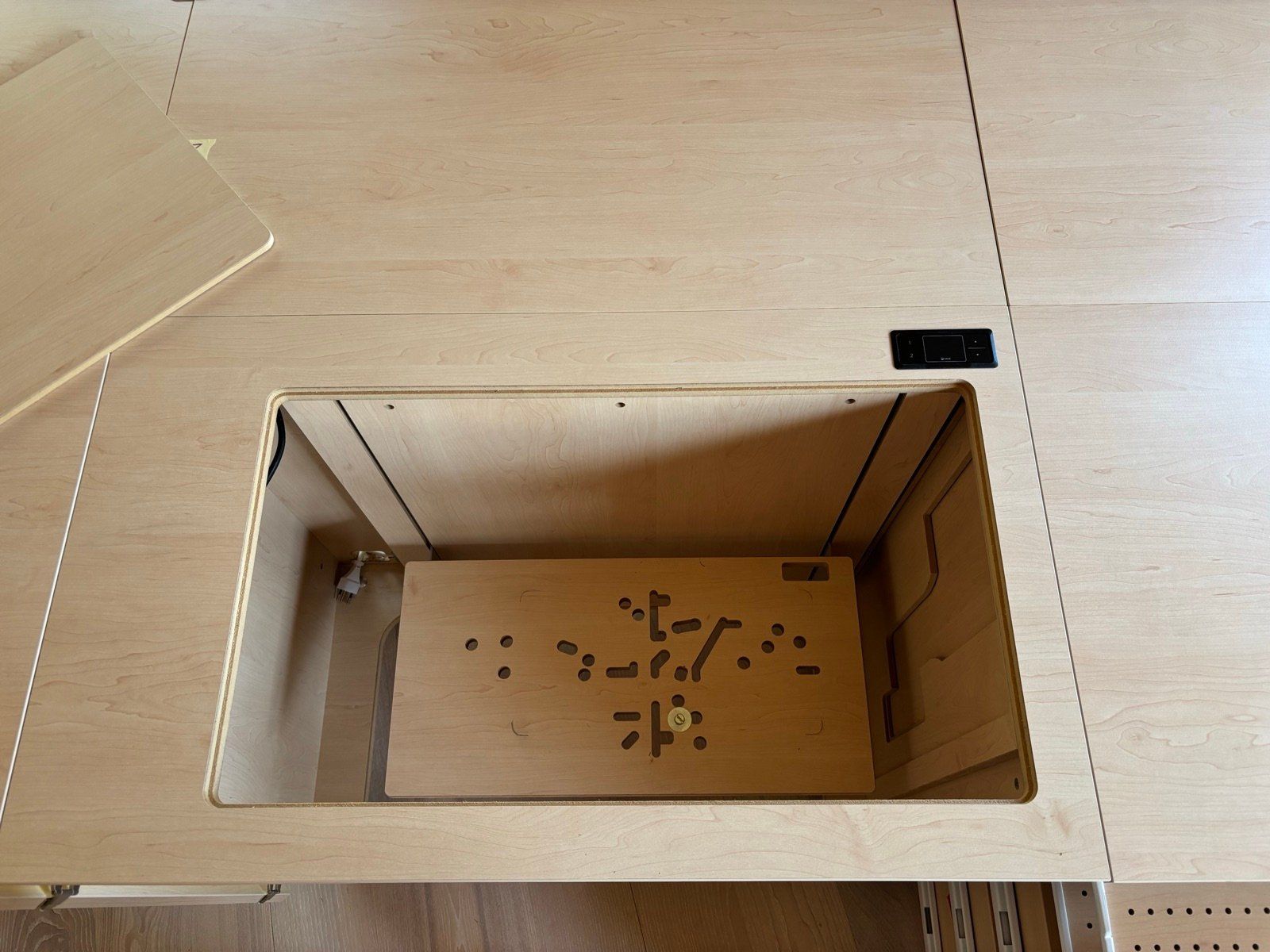 Commodes: Nähtisch – D'occasion à Istighofen par Ccracer 5