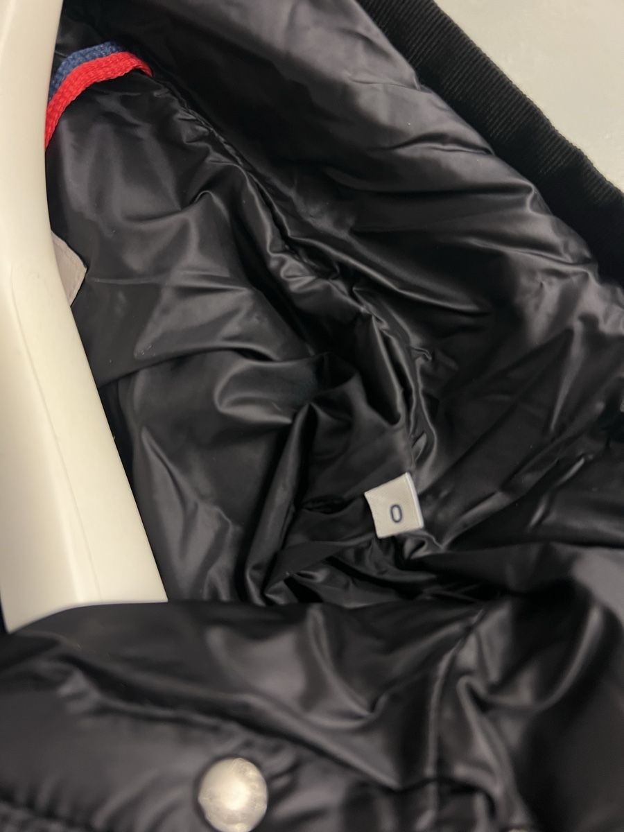 Moncler Giacche: Moncler – Nuovo (secondo la descrizione) da Zürich venduto da Claus-Zr 7