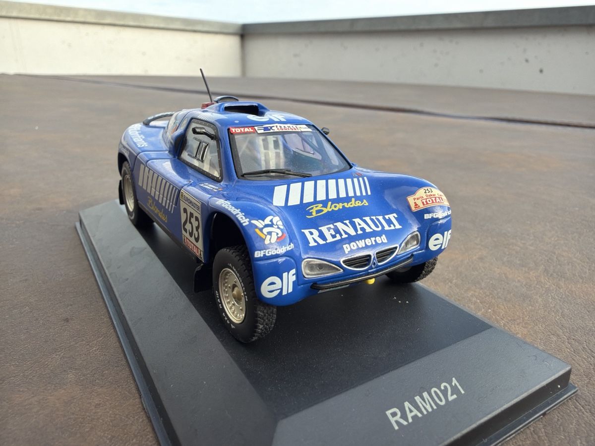 Modellini d'auto: Megane Schliesser Dakar 2000 - 1/43 – Usato da Wolfwil venduto da Rolex1 3