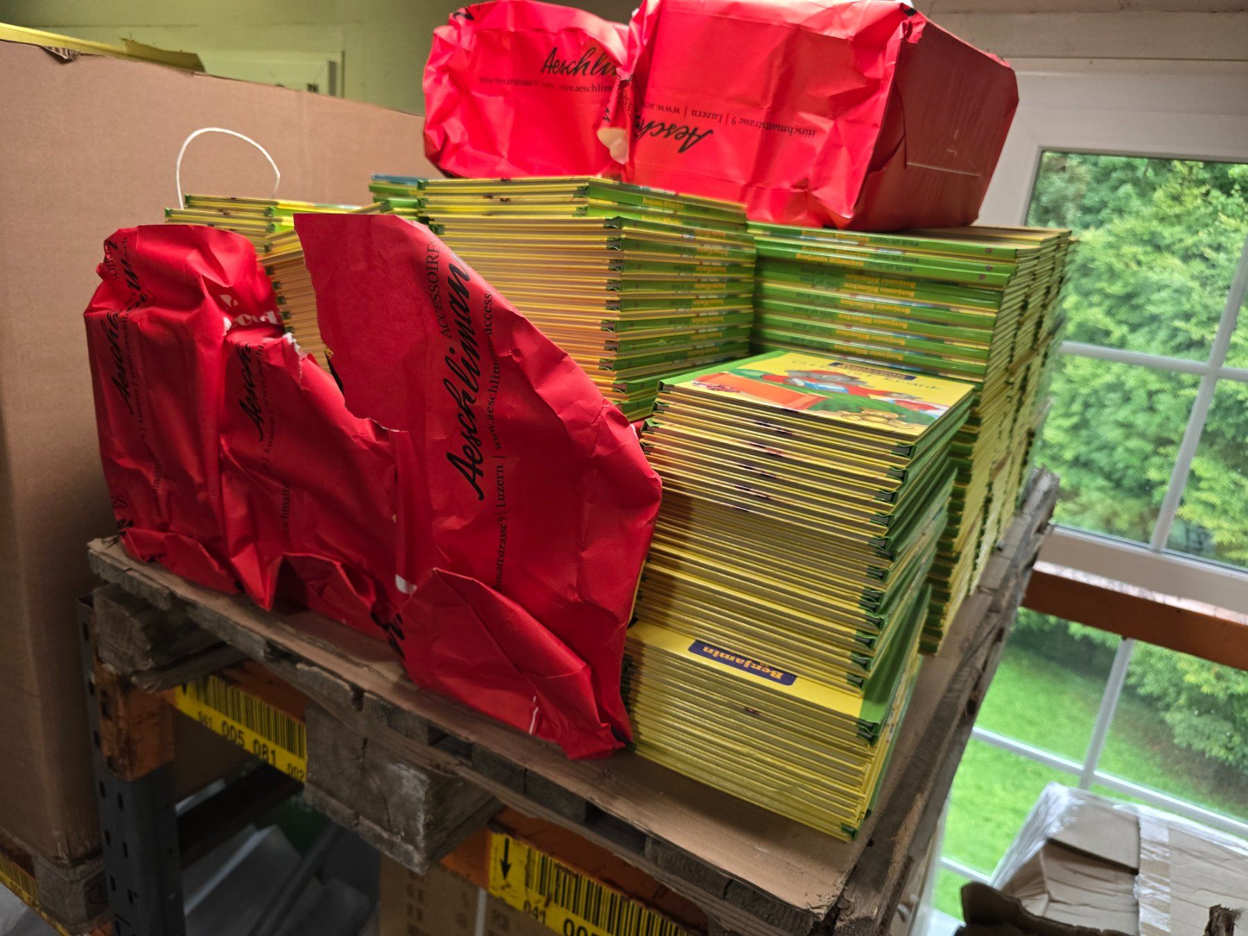 Libri: Posten neuer Benjamin Blümchen Kinderbücher ca. 1000 Stk. – Nuovo (secondo la descrizione) da KRINAU venduto da Mio_Liqstyle 2