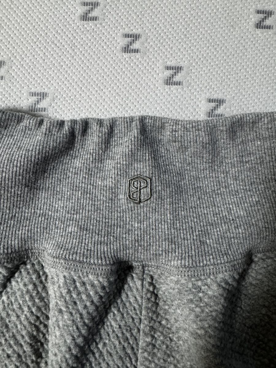 Leggings: Born primitive size xs (size s ok)  – Gebraucht aus Luzern von fiona.1013 1