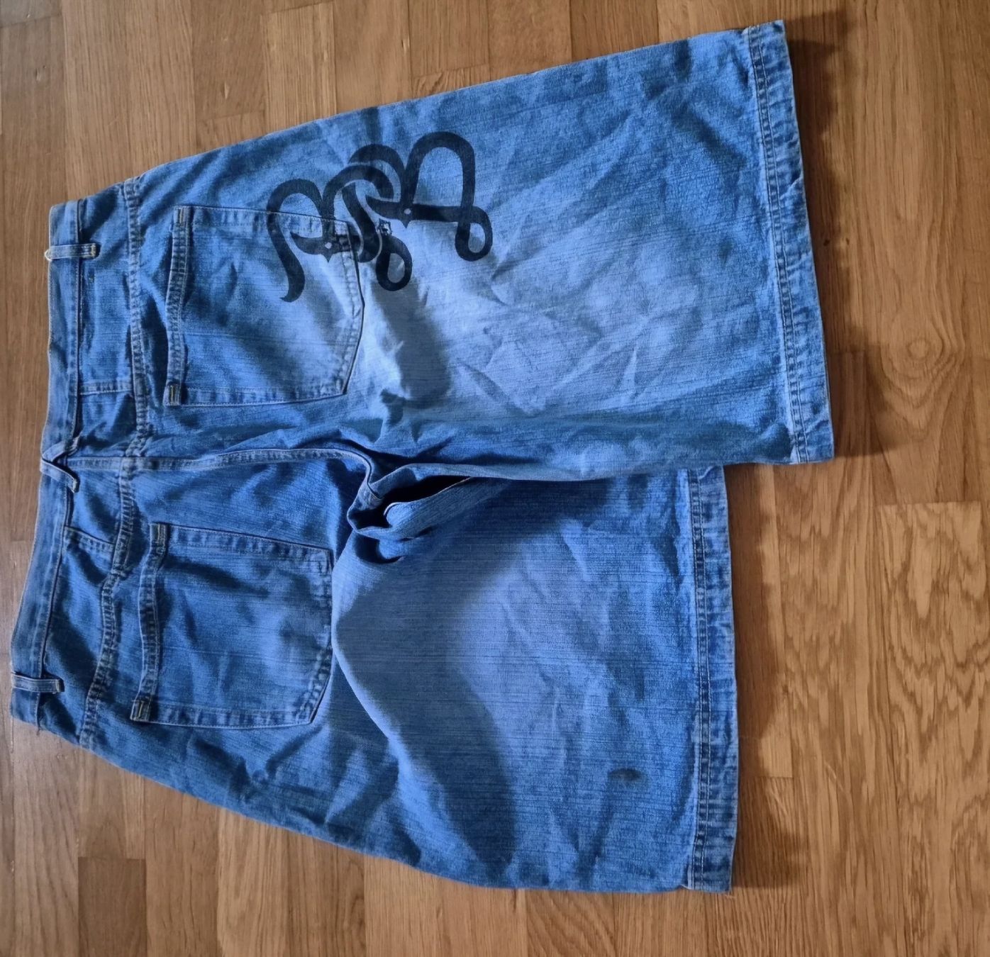 Pantalons: badboy jorts – D'occasion à Sarnen par Fashionstuff 3