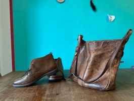 Elegantes Set: Ledertasche und Schnürschuhe aus Echtleder