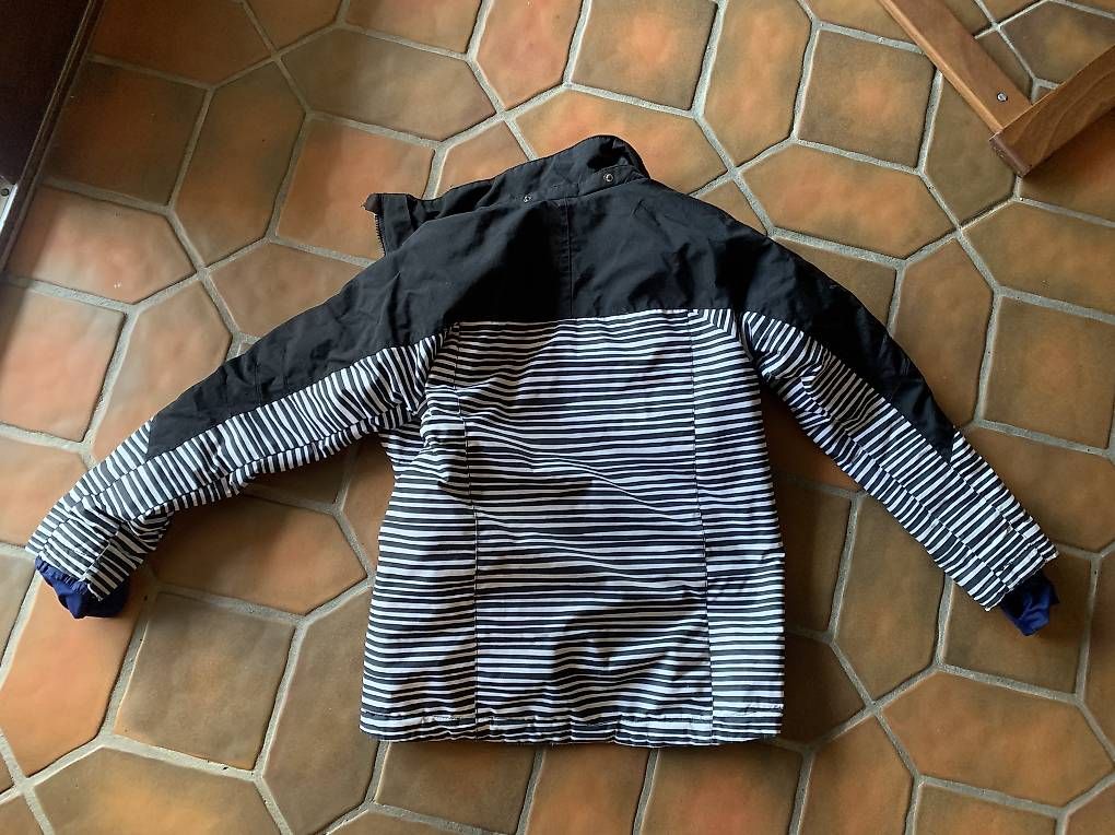 Giacche: Veste hiver/ski taille 146 – Usato da Sierre venduto da babibouchette01 1