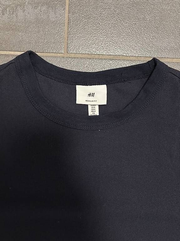 H&M T-Shirts: H&M Regular Fit T-Shirt M – Neu (gemäss Beschreibung) aus Bern von streggae 2