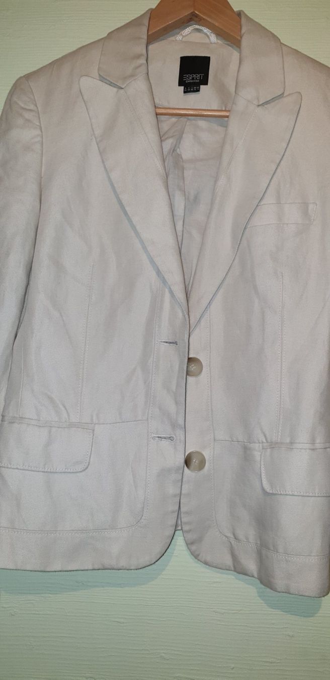 Esprit Giacche: Blazer Esprit gr 36 – Usato da Gwatt (Thun) venduto da Letzte-Chance-III