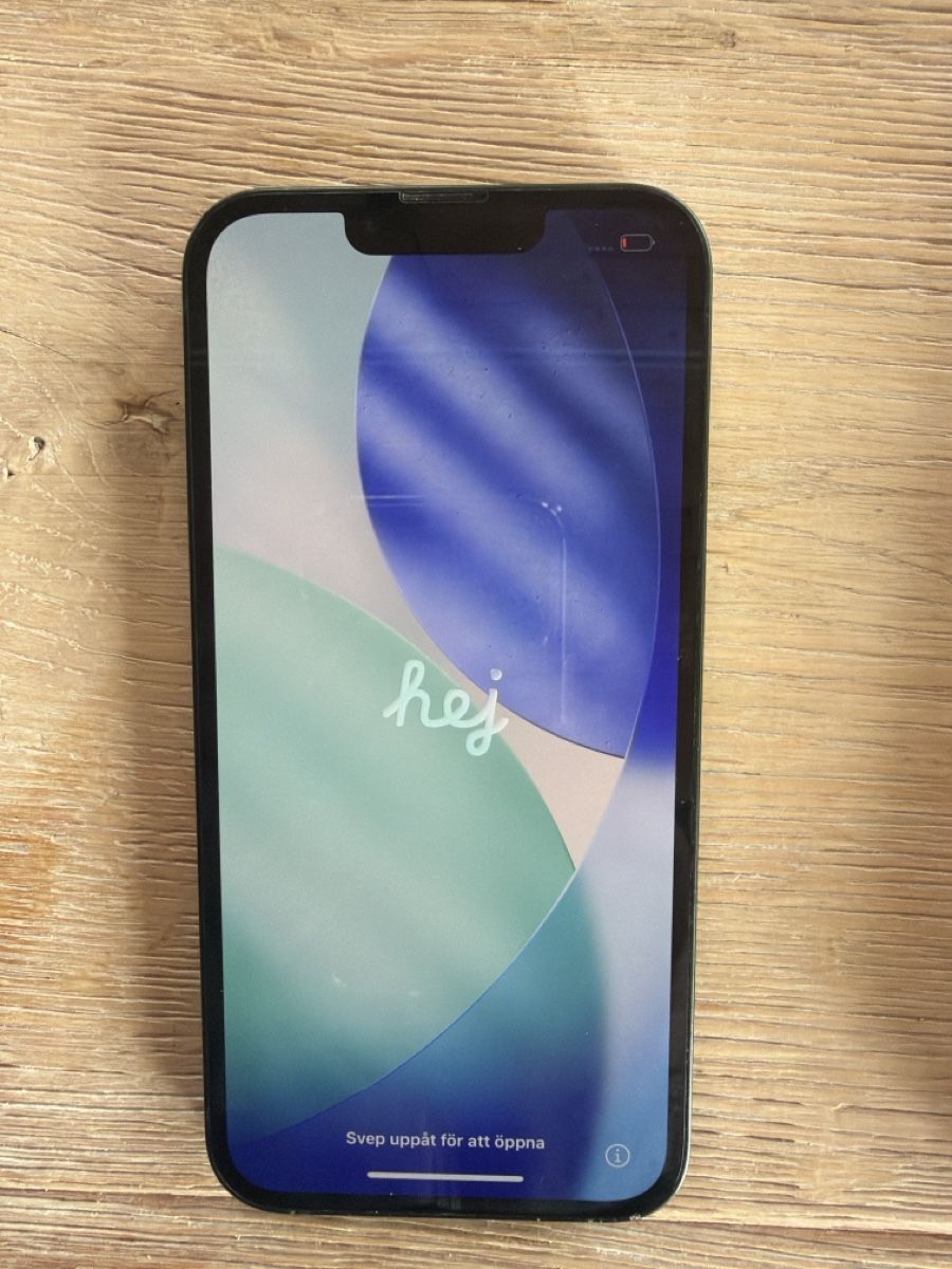 Apple Portables: iPhone 13 Green 128GB Model A2633 – D'occasion à Unterägeri par TobiasWild