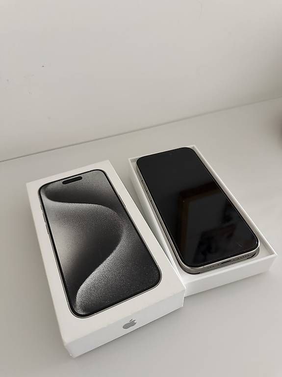 Apple Telefoni cellulari / Smartphones: iPhone 15 pro 256 gb – Usato da Breganzona venduto da Swonder 2