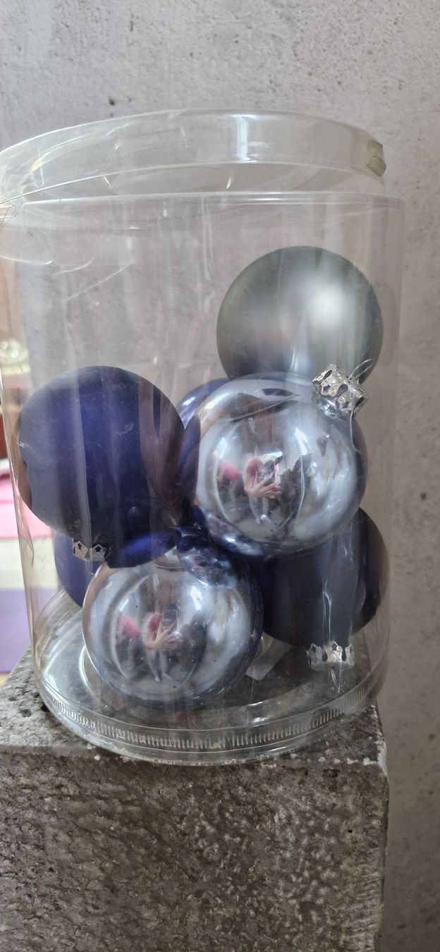 Alle Dekorationen: 8 Weihnachtskugeln Glas – Gebraucht aus Wyssachen von Soenne 1
