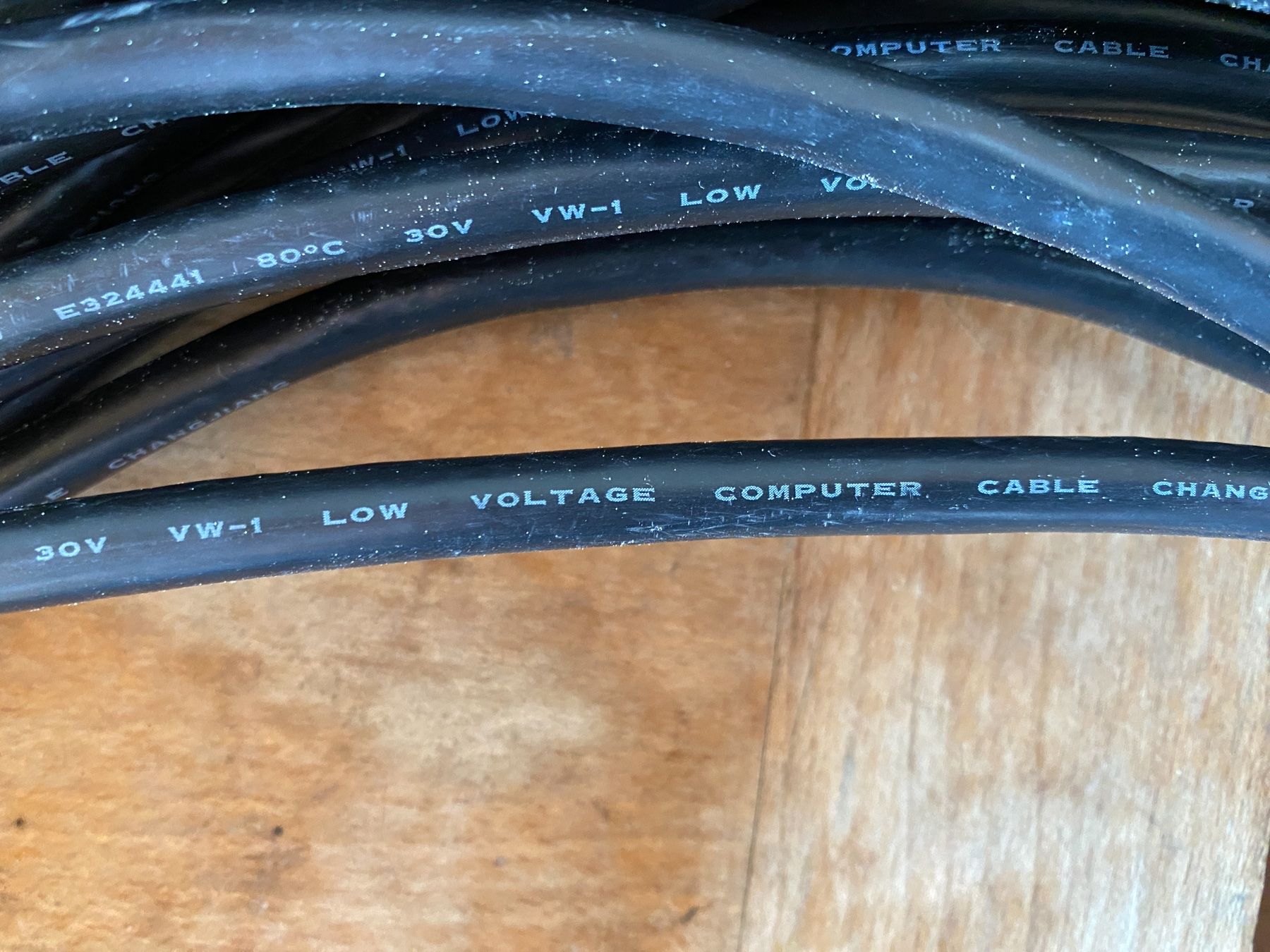 Cavi: VGA Kabel 30 Meter – Usato da Sarnen venduto da exxusu 3