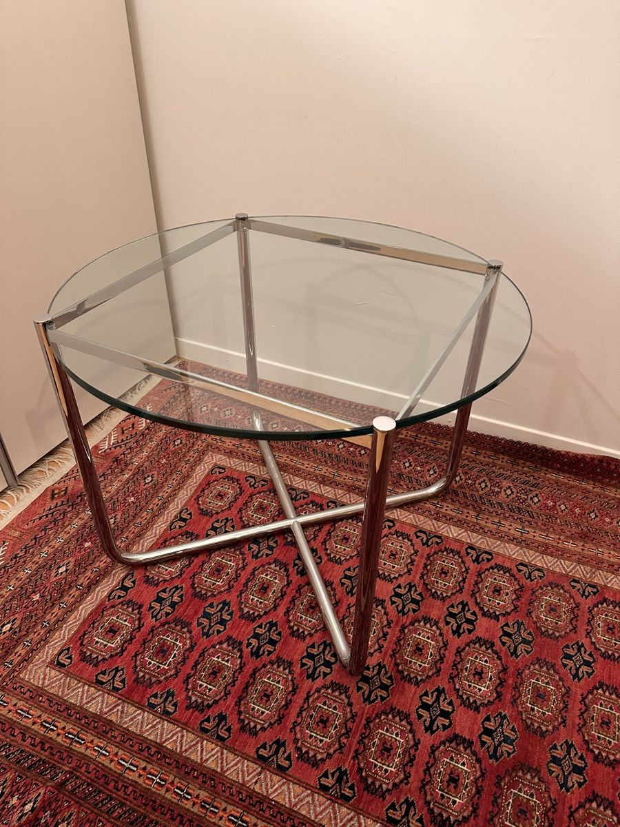 Tavoli: KNOLL Studio MR COUCHTISCH Mies van der Rohe – Usato da Tafers venduto da fredcardo