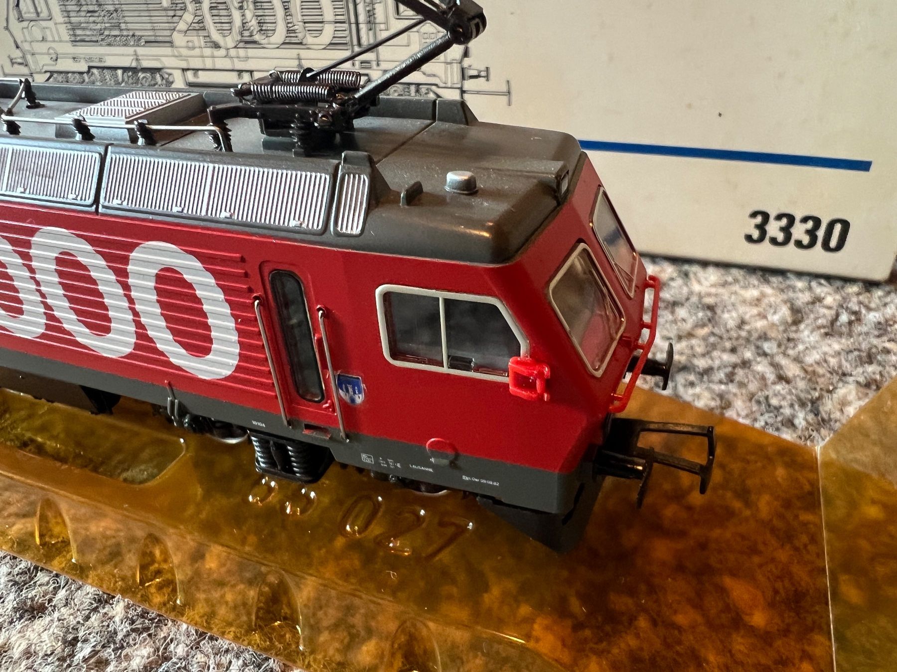 Märklin Modellini di ferrovie: Märklin 3330 Re 4/4 IV SBB Bahn 2000 Digital – Nuovo (secondo la descrizione) da Sion venduto da noe_b5w8 4