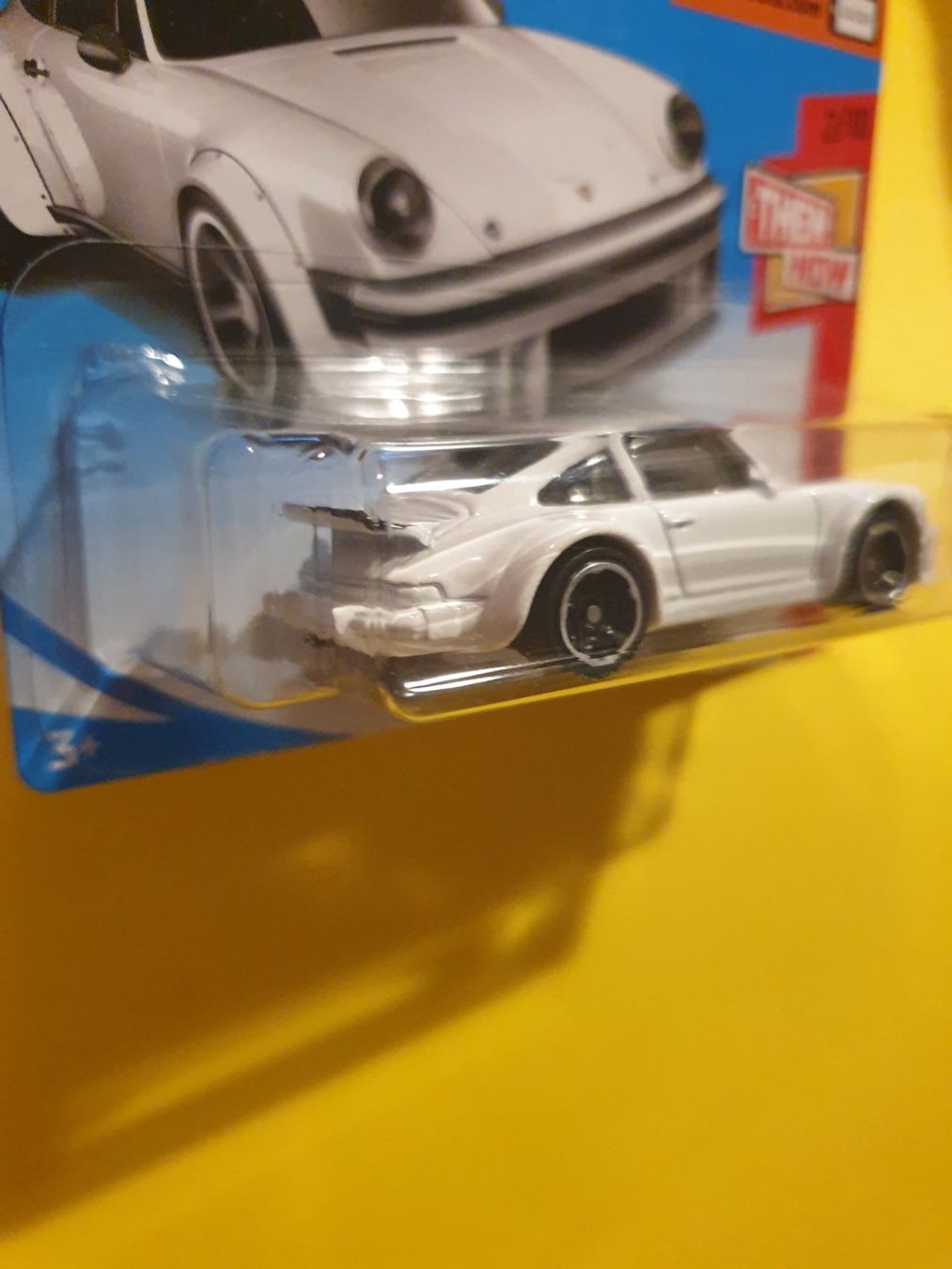 Hot Wheels Modellini d'auto: Hit Wheels PORSCHE 934 TURBO RSR – Nuovo e nell'imballaggio originale da Oftringen venduto da Rotor 5