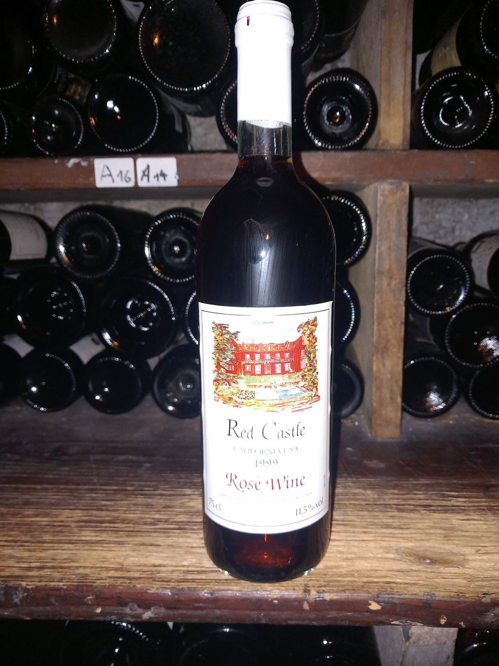Vins: red castle California rosé wine 1999 – Neuf (Voir description) à Le locle par juliensaran 2