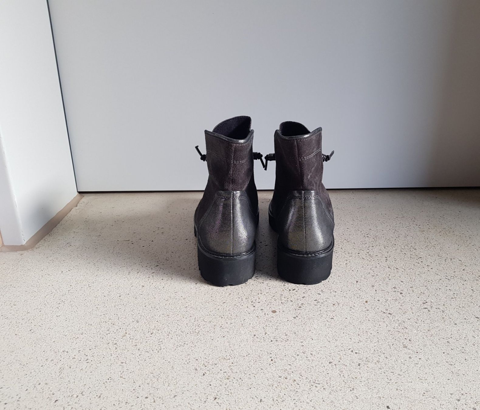 Gabor Damenschuhe: Gabor Lederstiefelette Grösse 37.5 – Gebraucht aus Basel von Birs868 2