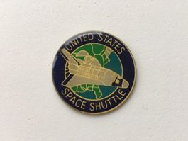 1 Pins Space Shuttle